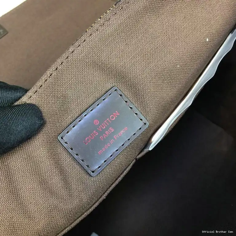 Official Brother Sam 19T1L0050 Bags LV 0709